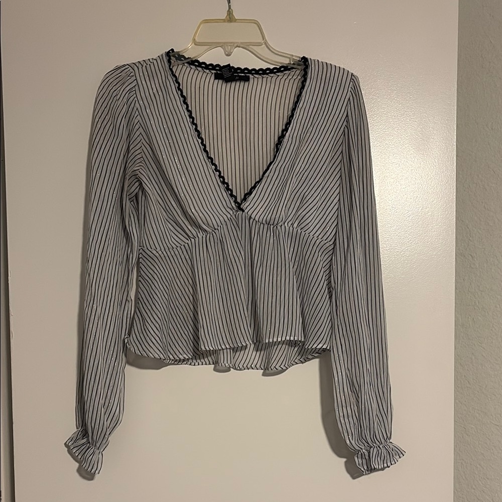 Striped V-Neck Long Sleeve Peplum Top - Black & White